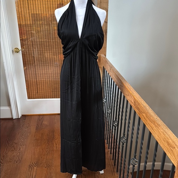 Old Navy Elegant Black Halter Maxi Dress tie neck back elastic flowy evening - Picture 5 of 6
